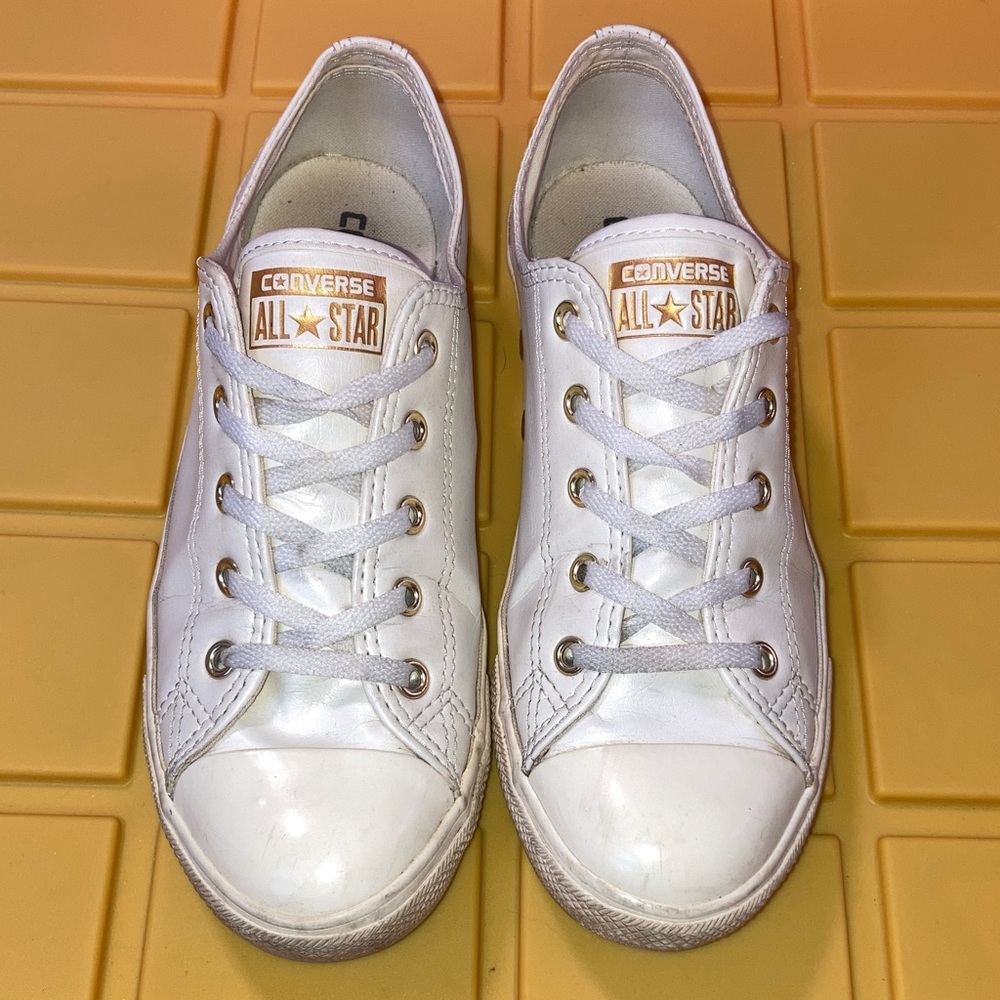 Converse White Gold Eyelets vegan leather upper low top Women's 8 EUR 39